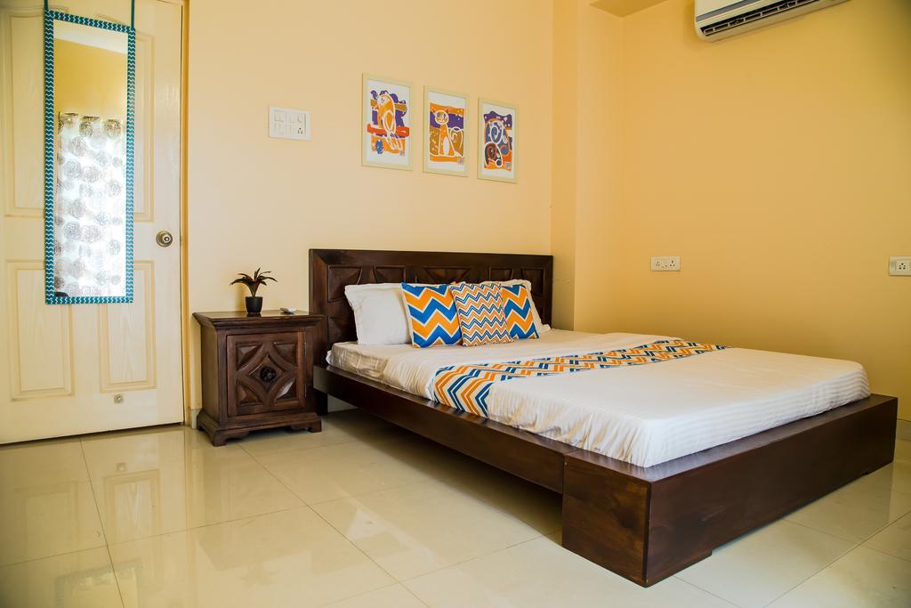Apartment 14 Square Magarpatta - Bhosale Nagar *