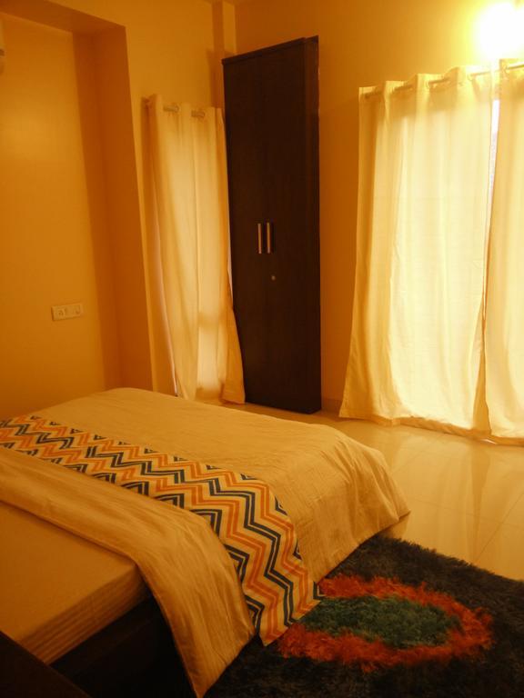 Apartment 14 Square Magarpatta - Bhosale Nagar